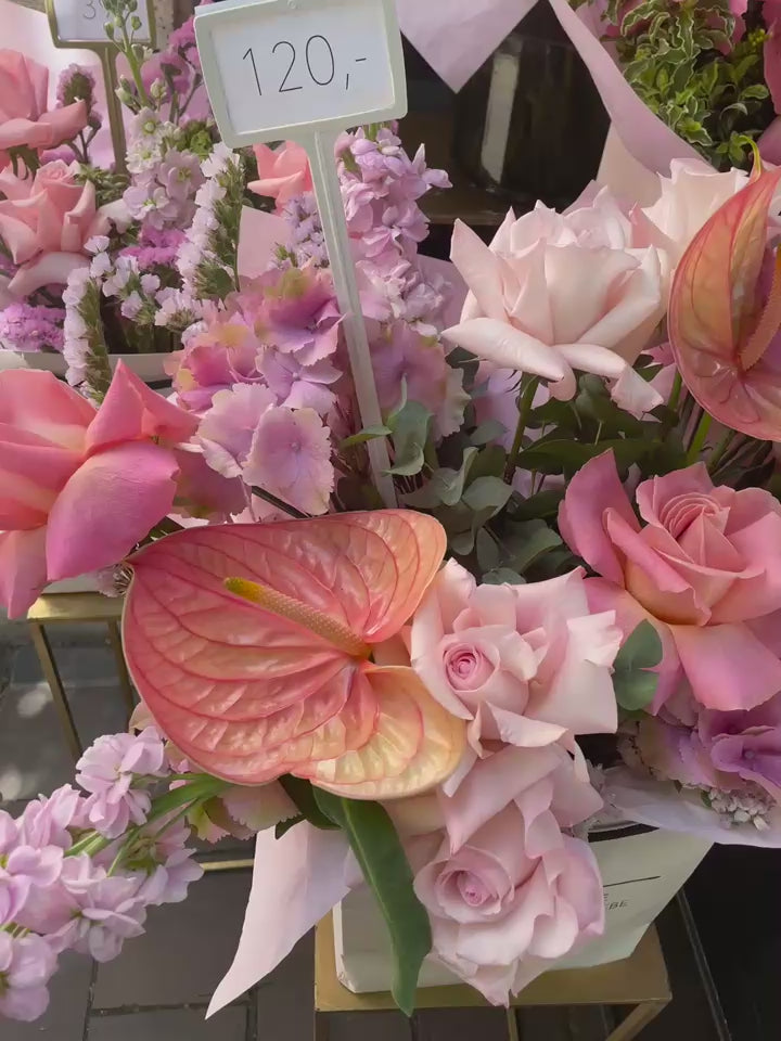 Florist Choice - Seasonal Flower Bouquets