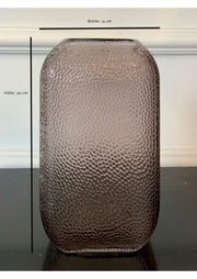 Vase taupe gehämmert klein
